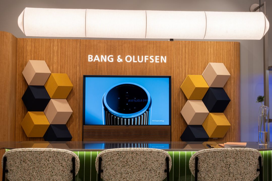 ASBIS odpira prestižno trgovino Bang & Olufsen v Milanu - Italija